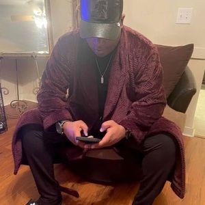 Meet your Posher, Herman